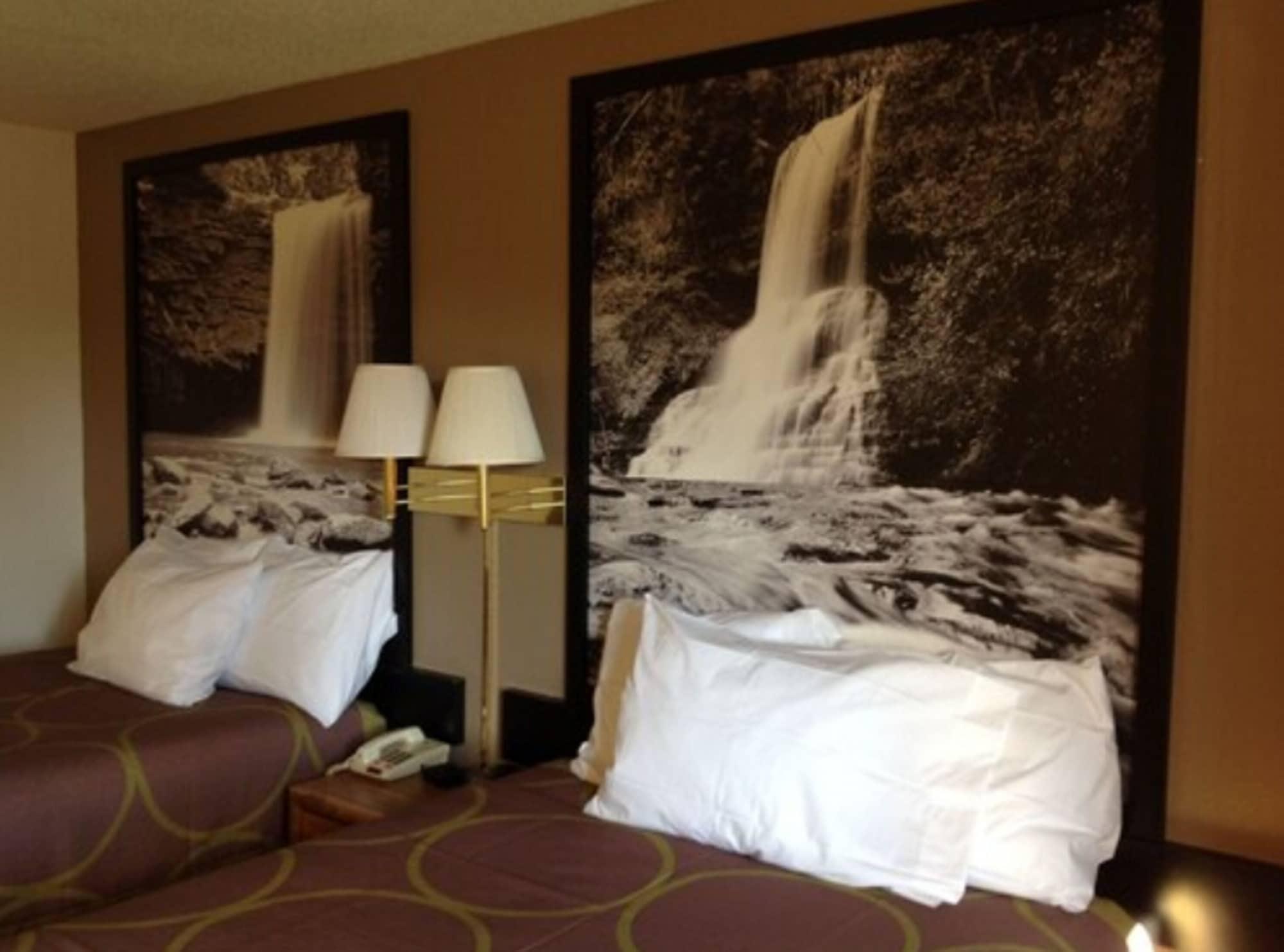 Super 8 By Wyndham Winchester Va Eksteriør billede